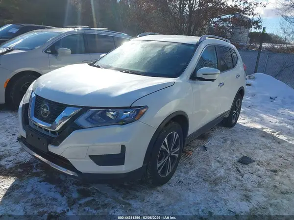 5N1AT2MV7LC793132 2020 NISSAN ROGUE - Image 2