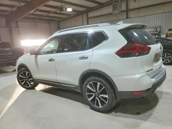 5N1AT2MV7LC795687 2020 NISSAN ROGUE - Image 2