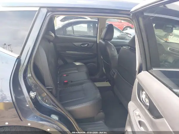 5N1AT2MV8GC733687 2016 NISSAN ROGUE - Image 8