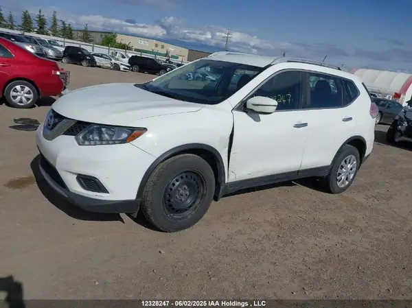 5N1AT2MV8GC755897 2016 NISSAN ROGUE - Image 2