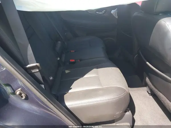 5N1AT2MV8GC763286 2016 NISSAN ROGUE - Image 8