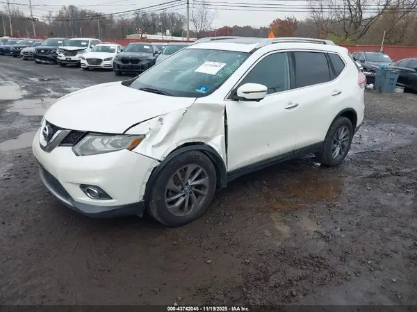5N1AT2MV8GC787619 2016 NISSAN ROGUE - Image 2