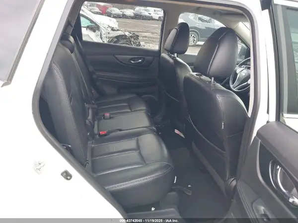 5N1AT2MV8GC787619 2016 NISSAN ROGUE - Image 8