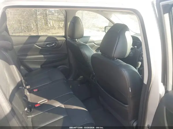 5N1AT2MV8GC789239 2016 NISSAN ROGUE - Image 8