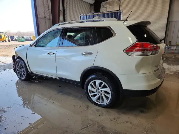 5N1AT2MV8GC804371 2016 NISSAN ROGUE - Image 2