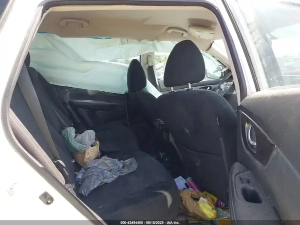 5N1AT2MV8GC821381 2016 NISSAN ROGUE - Image 8