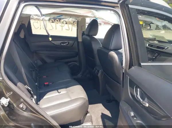 5N1AT2MV8GC823972 2016 NISSAN ROGUE - Image 8