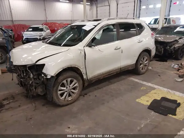 5N1AT2MV8GC825818 2016 NISSAN ROGUE - Image 2