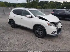 5N1AT2MV8GC877207 2016 NISSAN ROGUE