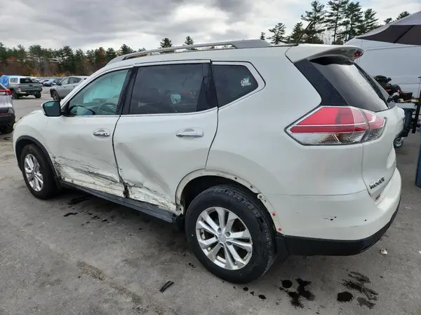 5N1AT2MV8GC882083 2016 NISSAN ROGUE - Image 2