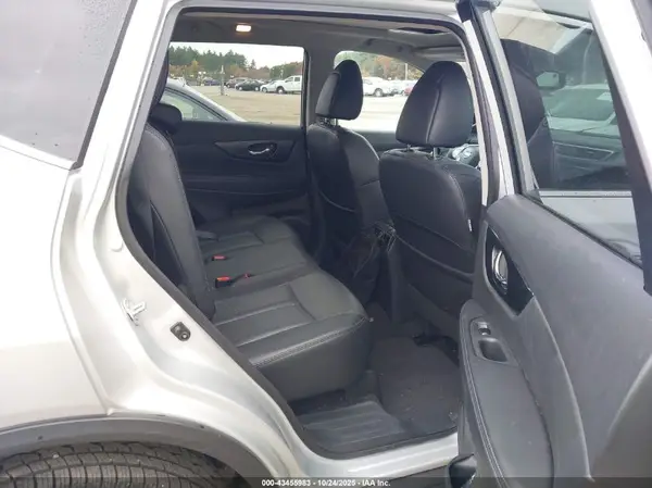 5N1AT2MV8GC911355 2016 NISSAN ROGUE - Image 8