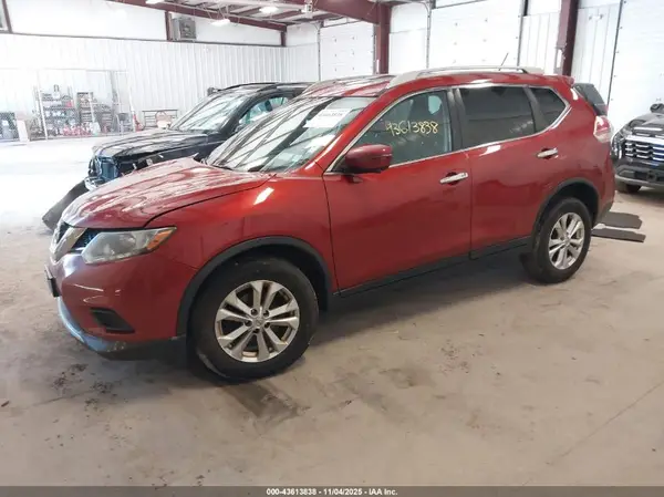 5N1AT2MV8GC912778 2016 NISSAN ROGUE - Image 2