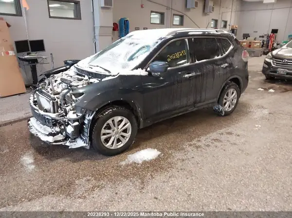 5N1AT2MV8GC914725 2016 NISSAN ROGUE - Image 2