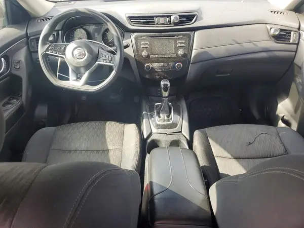 5N1AT2MV8HC733058 2017 NISSAN ROGUE - Image 8