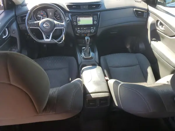 5N1AT2MV8HC741516 2017 NISSAN ROGUE - Image 8