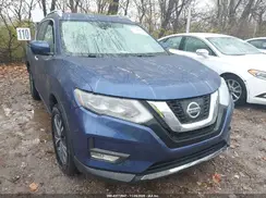 5N1AT2MV8HC746683 2017 NISSAN ROGUE