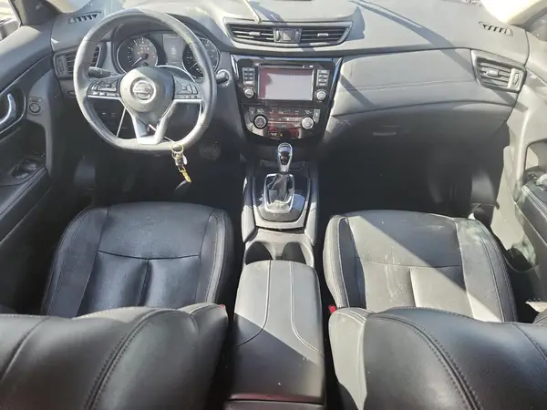 5N1AT2MV8HC749132 2017 NISSAN ROGUE - Image 8