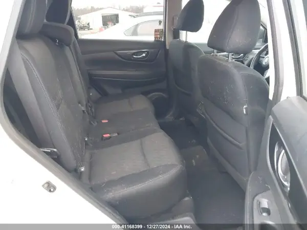 5N1AT2MV8HC751950 2017 NISSAN ROGUE - Image 8