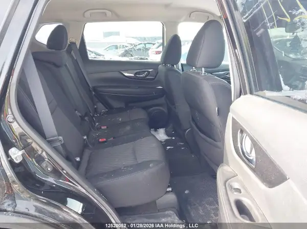 5N1AT2MV8HC752211 2017 NISSAN ROGUE - Image 8