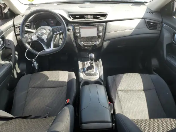 5N1AT2MV8HC754847 2017 NISSAN ROGUE - Image 8