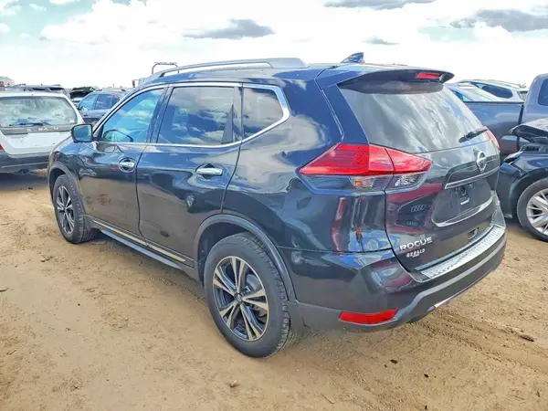 5N1AT2MV8HC755044 2017 NISSAN ROGUE - Image 2