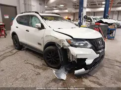 5N1AT2MV8HC755559 2017 NISSAN ROGUE