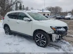5N1AT2MV8HC757621 2017 NISSAN ROGUE