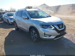 5N1AT2MV8HC761944 2017 NISSAN ROGUE