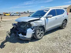 5N1AT2MV8HC762432 2017 NISSAN ROGUE