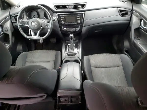 5N1AT2MV8HC765332 2017 NISSAN ROGUE - Image 8