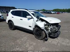 5N1AT2MV8HC767257 2017 NISSAN ROGUE