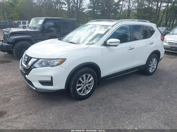 5N1AT2MV8HC768652 2017 NISSAN ROGUE - Image 2
