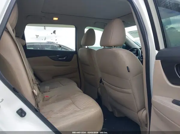 5N1AT2MV8HC769333 2017 NISSAN ROGUE - Image 8