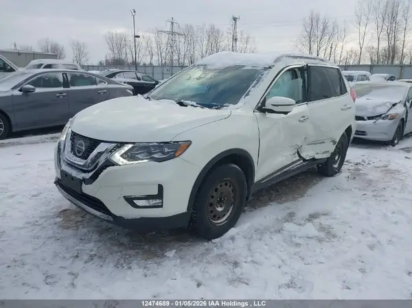 5N1AT2MV8HC778937 2017 NISSAN ROGUE - Image 2