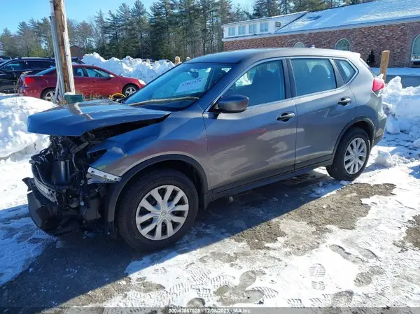 5N1AT2MV8HC785306 2017 NISSAN ROGUE - Image 2