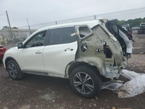 5N1AT2MV8HC794149 2017 NISSAN ROGUE - Image 2