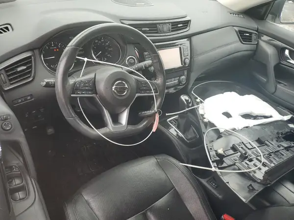 5N1AT2MV8HC794149 2017 NISSAN ROGUE - Image 8