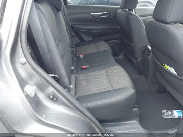 5N1AT2MV8HC796886 2017 NISSAN ROGUE - Image 8