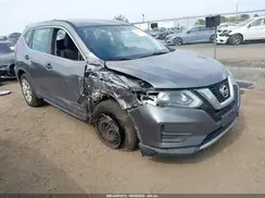 5N1AT2MV8HC798413 2017 NISSAN ROGUE
