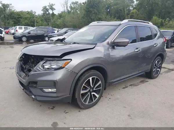 5N1AT2MV8HC802539 2017 NISSAN ROGUE - Image 2
