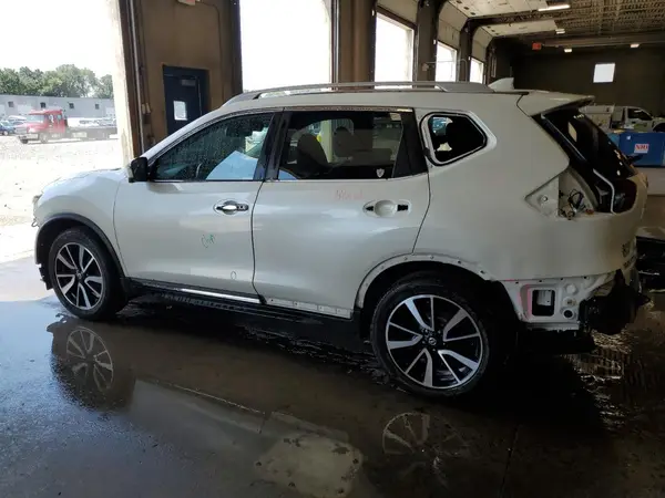 5N1AT2MV8HC807269 2017 NISSAN ROGUE - Image 2