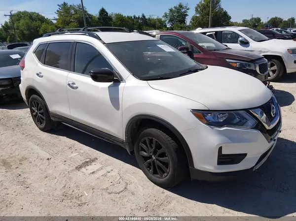 5N1AT2MV8HC811998 2017 NISSAN ROGUE - Image 1