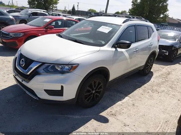 5N1AT2MV8HC811998 2017 NISSAN ROGUE - Image 2
