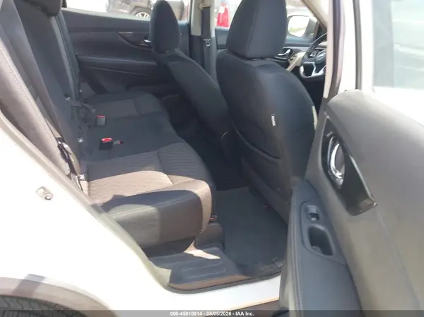 5N1AT2MV8HC815503 2017 NISSAN ROGUE - Image 8