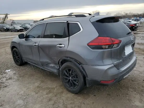 5N1AT2MV8HC817848 2017 NISSAN ROGUE - Image 2