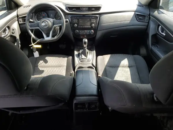 5N1AT2MV8HC818983 2017 NISSAN ROGUE - Image 8