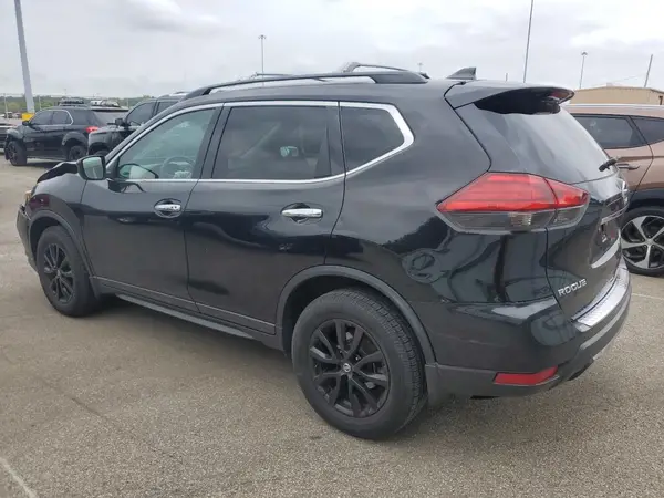 5N1AT2MV8HC825562 2017 NISSAN ROGUE - Image 2