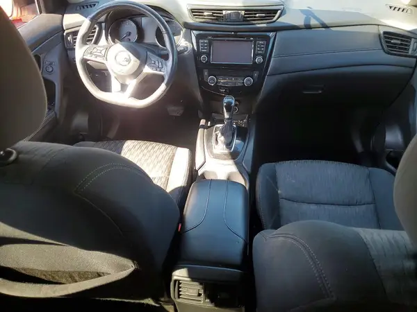 5N1AT2MV8HC829109 2017 NISSAN ROGUE - Image 8
