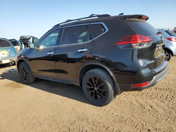 5N1AT2MV8HC829739 2017 NISSAN ROGUE - Image 2