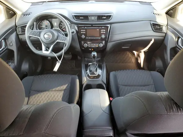 5N1AT2MV8HC829739 2017 NISSAN ROGUE - Image 8